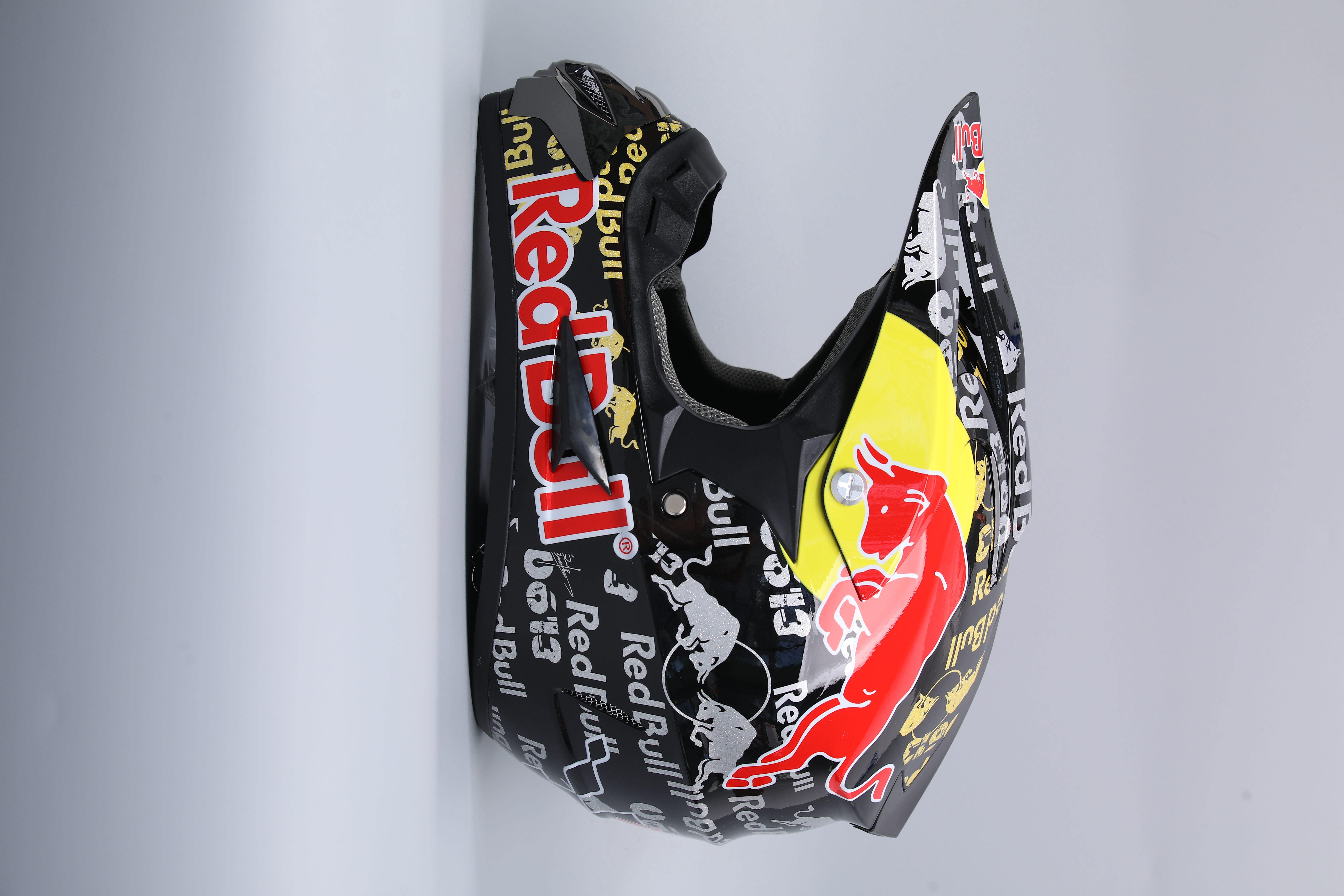 WLT125 (Очки отдельно) - RedBull